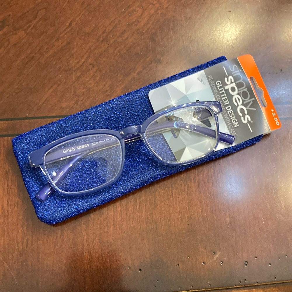 Simply Specs reading glasses and coordinating glittery case. New with tags.